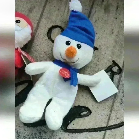 Christmas House Musical Singing Plushes Snowman, Elf & Santa Claus Set O… - Picture 4 of 8